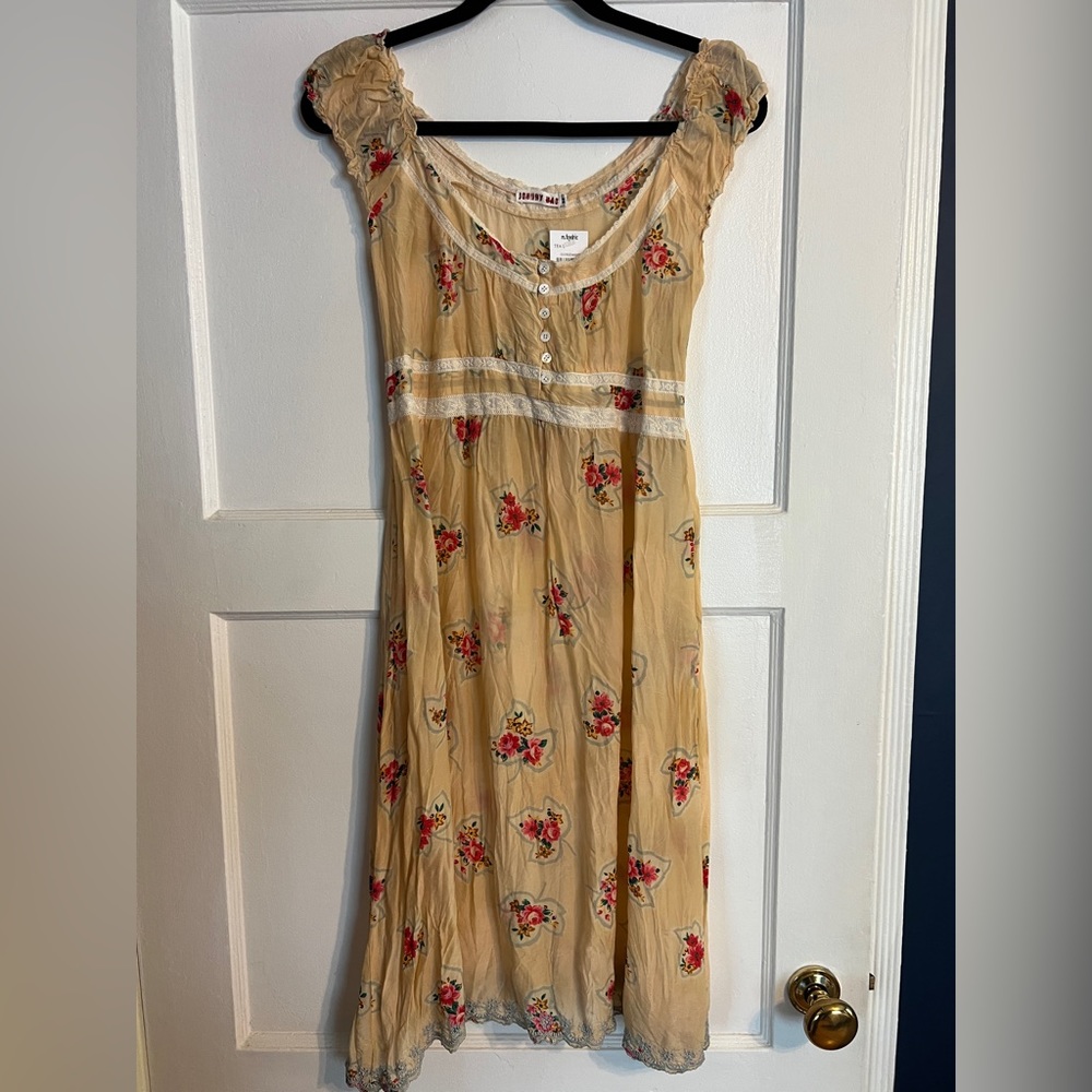 Darling JOHNNY WAS sun dress. Never worn w/tags.